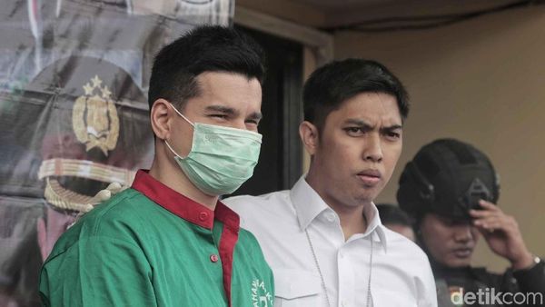 Tarra Budiman, Ria Ricis, Dian Pramana Poetra hingga Steve Emmanuel