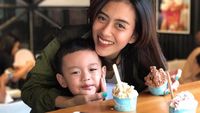 Istri Kembaran Ifan Seventeen, Cynthia Wijaya Doyan Es Krim dan BBQ