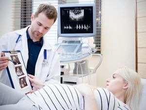 Bunda, Catat Waktu Terbaik untuk Melakukan USG