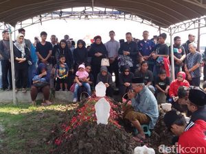 Sesepuh PDIP di Surabaya Meninggal Dunia