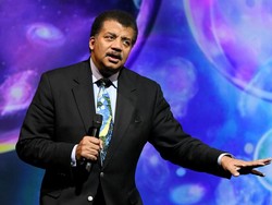 Ketika Astrofisikawan Kondang AS Bahas Cara Kalahkan Thanos