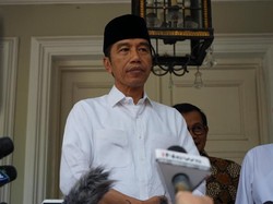 Jokowi Dituding Tak Mau Debat Gagasan, Timses: Sandi Sandiwara Lagi