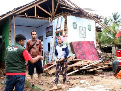 Bantuan Hunian untuk Korban Tsunami Selat Sunda