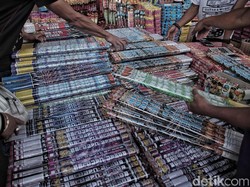 Tips Aman Menyalakan Kembang Api dan Petasan Saat Tahun Baru