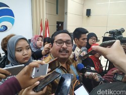Respons Kominfo atas Anggapan Lambat Cabut Layanan Bolt Respons Kominfo atas Anggapan Lambat Cabut Layanan Bolt