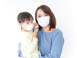 Bahaya Abu Vulkanik bagi Kesehatan, Bunda Perlu Waspada