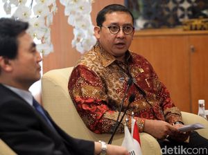 Bola Salju Puisi Doa yang Ditukar Bola Salju Puisi Doa yang Ditukar