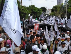 Ormas Islam Surabaya Aksi Solidaritas Muslim Uighur di Konjen China