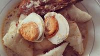 Gurihnya Nendang! Sarapan Ketupat Kandangan dengan Lauk Ikan Haruan