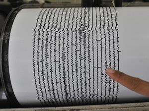 82 Gempa Susulan Terjadi Usai Gempa M 7,1 di Tanimbar Maluku 82 Gempa Susulan Terjadi Usai Gempa M 7,1 di Tanimbar Maluku