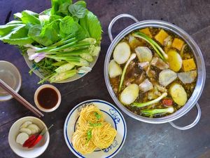 Sluurp! 10 Racikan Steamboat Ini Cocok Untuk Hangatkan Tubuh