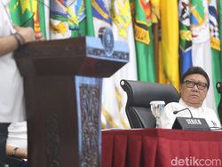 Mendagri Pertanyakan Bupati Madina yang Ingin Mundur karena Pilpres