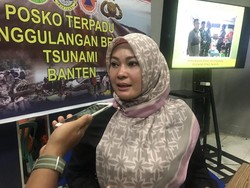 Guru Honorer Tinggal di WC SD, Bupati Pandeglang: Marah Saya Sama Camatnya!