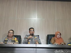 Polisi Tahan 3 Tersangka Pungli Jenazah Korban Tsunami di Serang