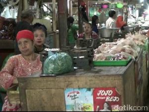 Kenaikan Harga Ayam, Telur dan Cabai di Probllinggo Dikeluhkan