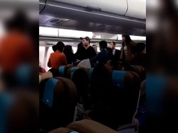 Cekcok di Pesawat Garuda Rute Hong Kong-Jakarta