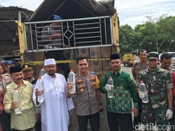 Pengiriman Ribuan Liter Arak untuk Perayaan Tahun Baru Digagalkan