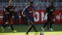 Barcelona meminjam Marlon Santos dari Fluminense pada musim panas 2016. Sempat dipermanenkan semusim kemudian, Marlon kemudian justru dilepas ke Sassuolo. Foto: Lachlan Cunningham/Getty Images