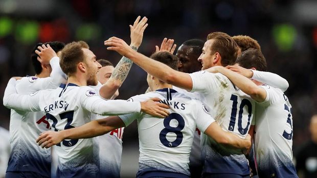 Harry Kane menilai keputusan Mauricio Pochettino untuk tidak membeli pemain mengangkat kepercayaan diri para pemain.