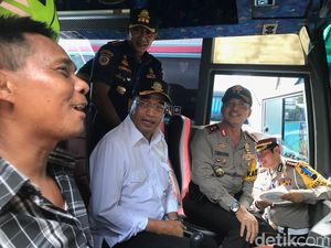 Jelang Tahun Baru 2019, Menhub Ramp Check Bus di Terminal Tegal