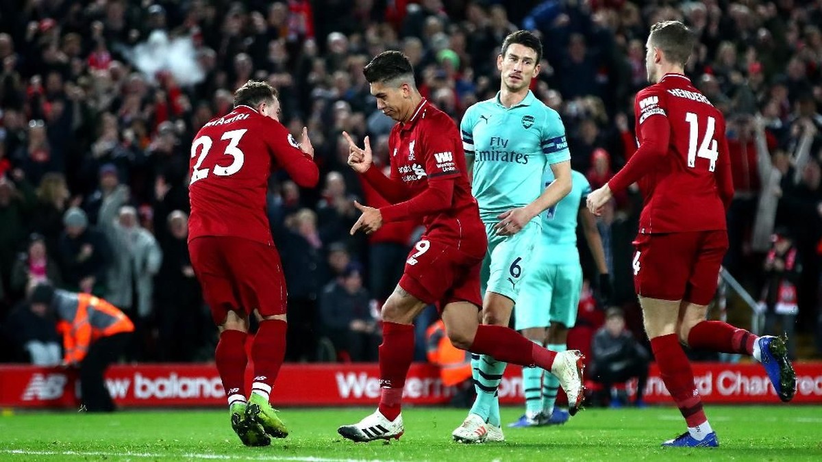 Liverpool dapat banyak tekanan saat ada di puncak klasemen. Tapi yang penting kemenangan terus diraih (Clive Brunskill/Getty Images)