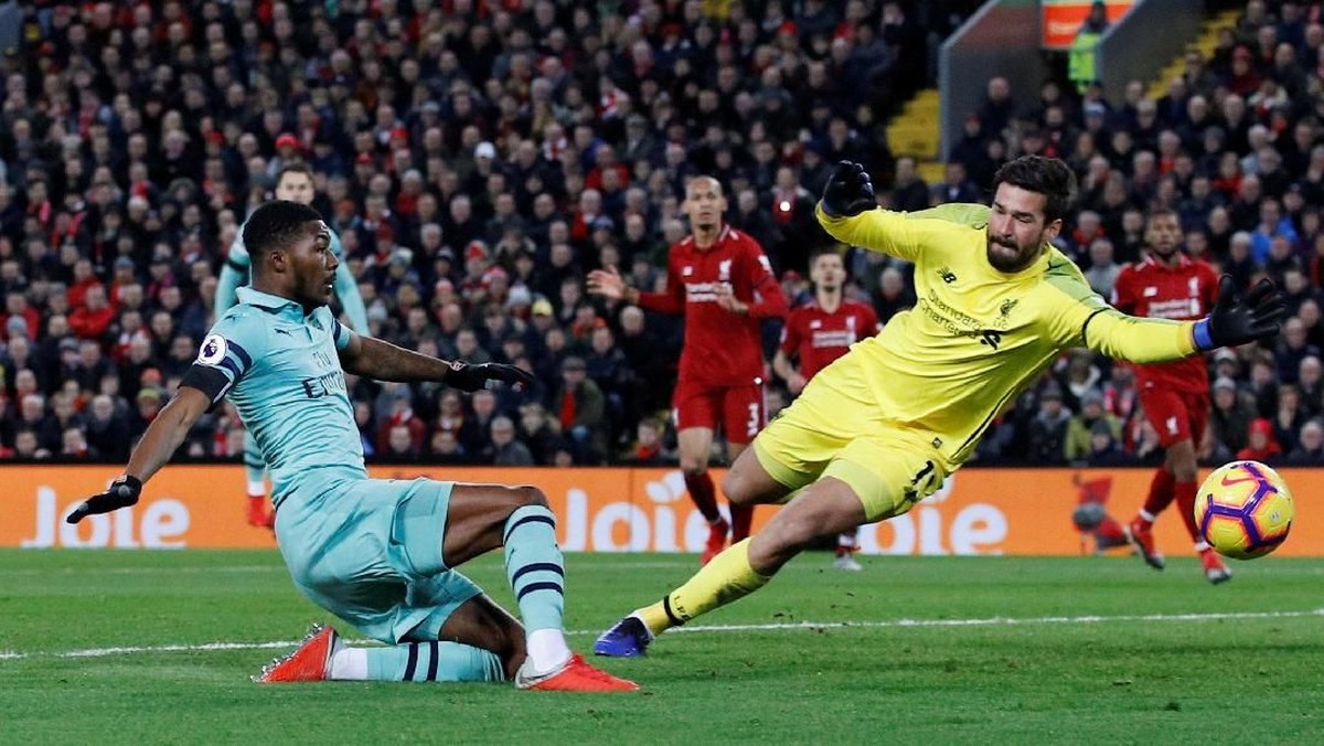 Gol Arsenal yang membangunkan Liverpool dan akhirnya menang 5-1 (Phil Noble/Reuters)
