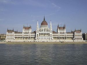 Yuk Lihat Gedung DPR Terbaik di Dunia