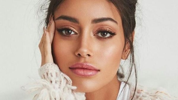 Kisah Cindy, Baby Sitter Cantik yang Sukses Jadi Artis Dalam Semalam