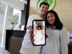 Tarra Budiman dan Istri Jelaskan Makna Nama Anak Pertamanya