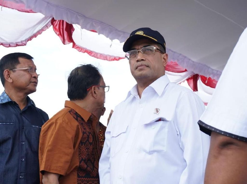 Menhub Bangga Satgas Indonesia Temukan CVR Lion Air PK-LQP Menhub Bangga Satgas Indonesia Temukan CVR Lion Air PK-LQP
