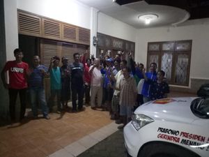 Partai Gerindra Ajak Korban Tsunami Banten Makan Malam Bersama