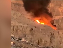 Detik-detik Helikopter Penyelamat Jatuh di UEA