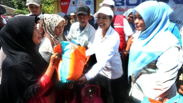 BNI Bantu Korban Tsunami di Banten