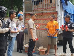 Pelaku Penggelapan Obat Nyamuk dan Spray Senilai Rp 50 Juta Dibekuk