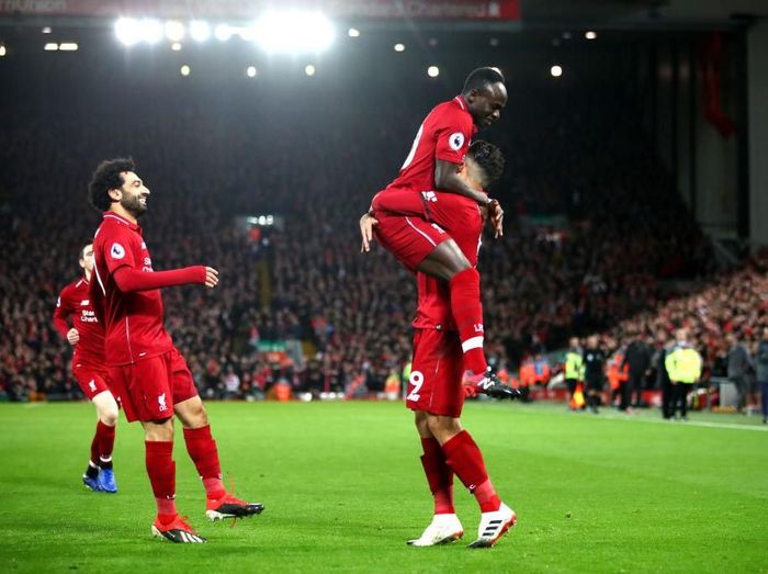 Sadio Mane dengan pemain Liverpool lainnya, Mohamed Salah dan Roberto Firmino. (Foto: Clive Brunskill/Getty Images) Sadio Mane dengan pemain Liverpool lainnya, Mohamed Salah dan Roberto Firmino. (Foto: Clive Brunskill/Getty Images)