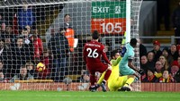 Arsenal berhasil unggul duluan lewat gol Ainsley Maitland-Niles pada menit ke-11. (Foto: Clive Brunskill/Getty Images)