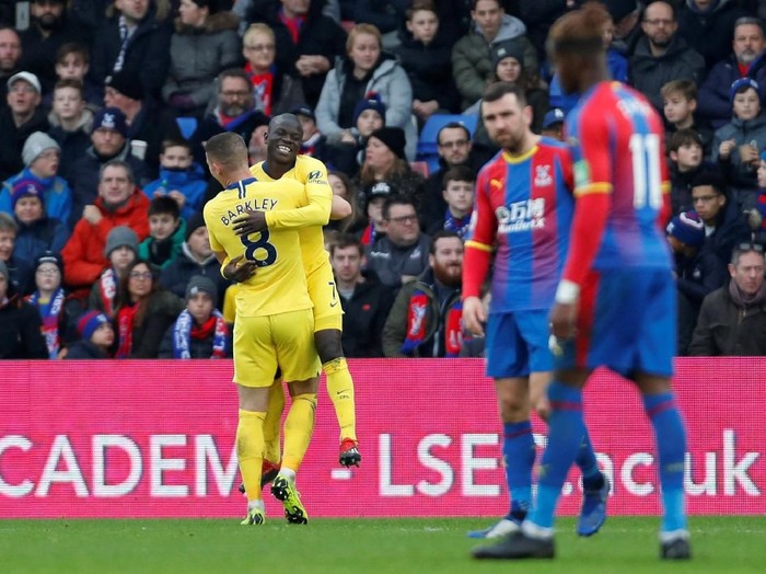 NGolo Kante jadi pahlawan kemenangan Manchester City saat bertamu ke Crystal Palace. Dia mencetak satu-satunya gol kemenangan 1-0 The Blues.