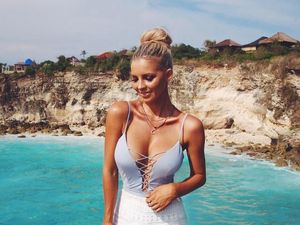 Foto: Liburannya Hannah Polites, Hot Mom yang Bikin Gagal Fokus Foto: Liburannya Hannah Polites, Hot Mom yang Bikin Gagal Fokus