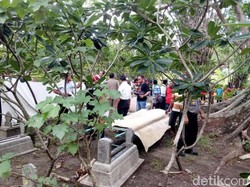 Makam Bayi di Bojonegoro Dibongkar, Diduga Hasil Aborsi