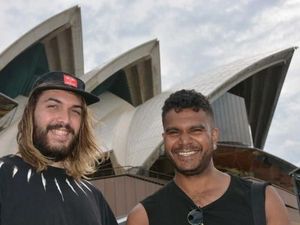 Budaya Aborijin Warnai Kemeriahan Acara Malam Tahun Baru di Sydney