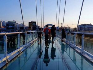 Jembatan Paling Unik di Korea Selatan Jembatan Paling Unik di Korea Selatan