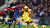 Chelsea menang 1-0 atas Crystal Palace di pekan ke-20 Liga Inggris 2018/2019. The Blues mengakhiri catatan buruknya di laga tandang derby London. Reuters/David Klein.