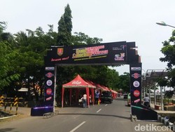 Drone Dilarang Terbang Sembarangan di Air Mancur Menari Semarang