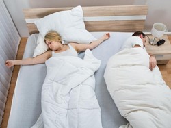 Kenali Gejala REM Disorder, Tidur Brutal Menyakiti Pasangan