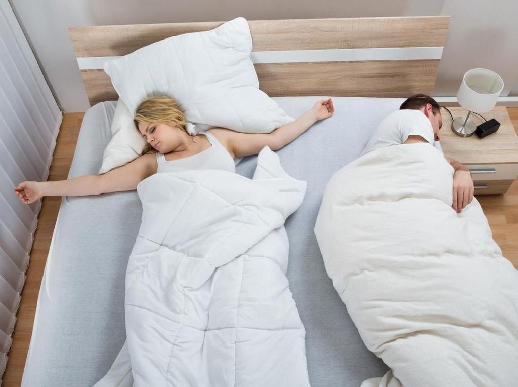 Kenali Gejala REM Disorder, Tidur Brutal Menyakiti Pasangan Kenali Gejala REM Disorder, Tidur Brutal Menyakiti Pasangan