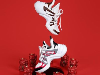 Daftar Sneakers Terpopuler di 2018, Ada yang Harganya Naik 100%