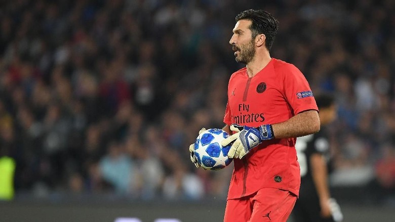 Buffon, Bagaimana Kalau PSG Ketemu Juventus di Liga Champions? Buffon, Bagaimana Kalau PSG Ketemu Juventus di Liga Champions?