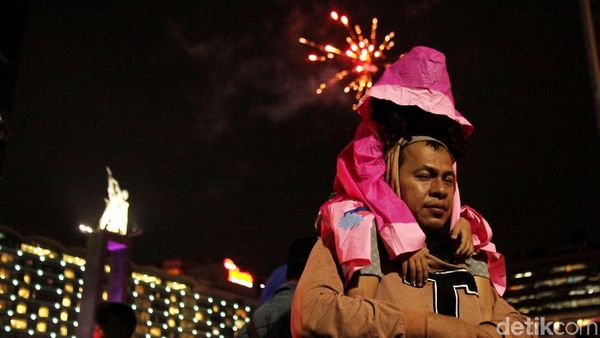 Suasana Terkini Bundaran HI Jelang Pergantian Tahun