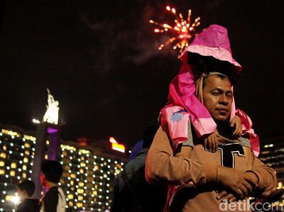 Suasana Terkini Bundaran HI Jelang Pergantian Tahun