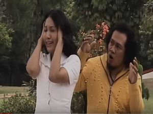 Iklan Grab ala Film Legendaris Rhoma Irama Ini Bikin Ngakak Iklan Grab ala Film Legendaris Rhoma Irama Ini Bikin Ngakak